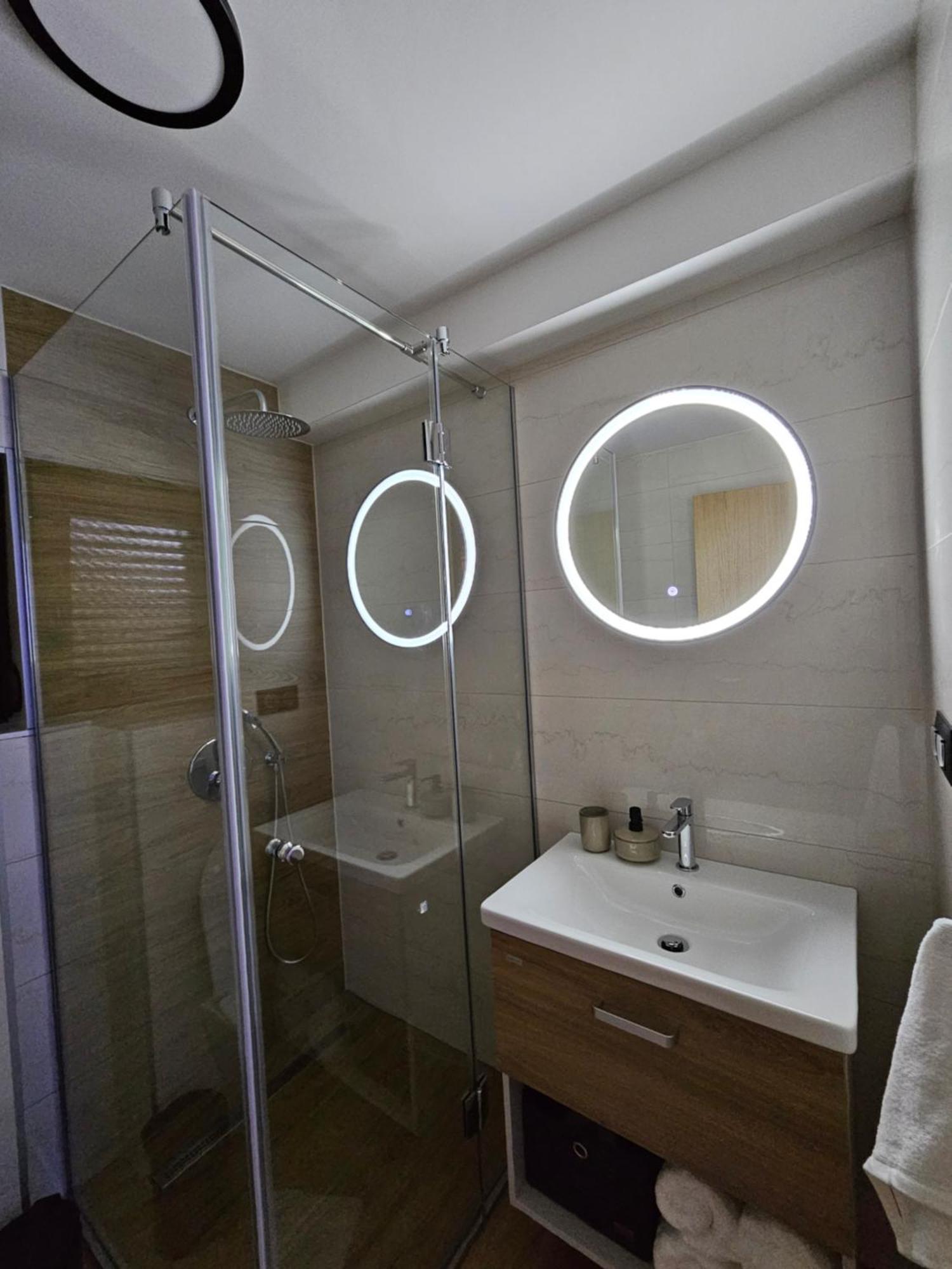 Apartman Marin リヴノ エクステリア 写真