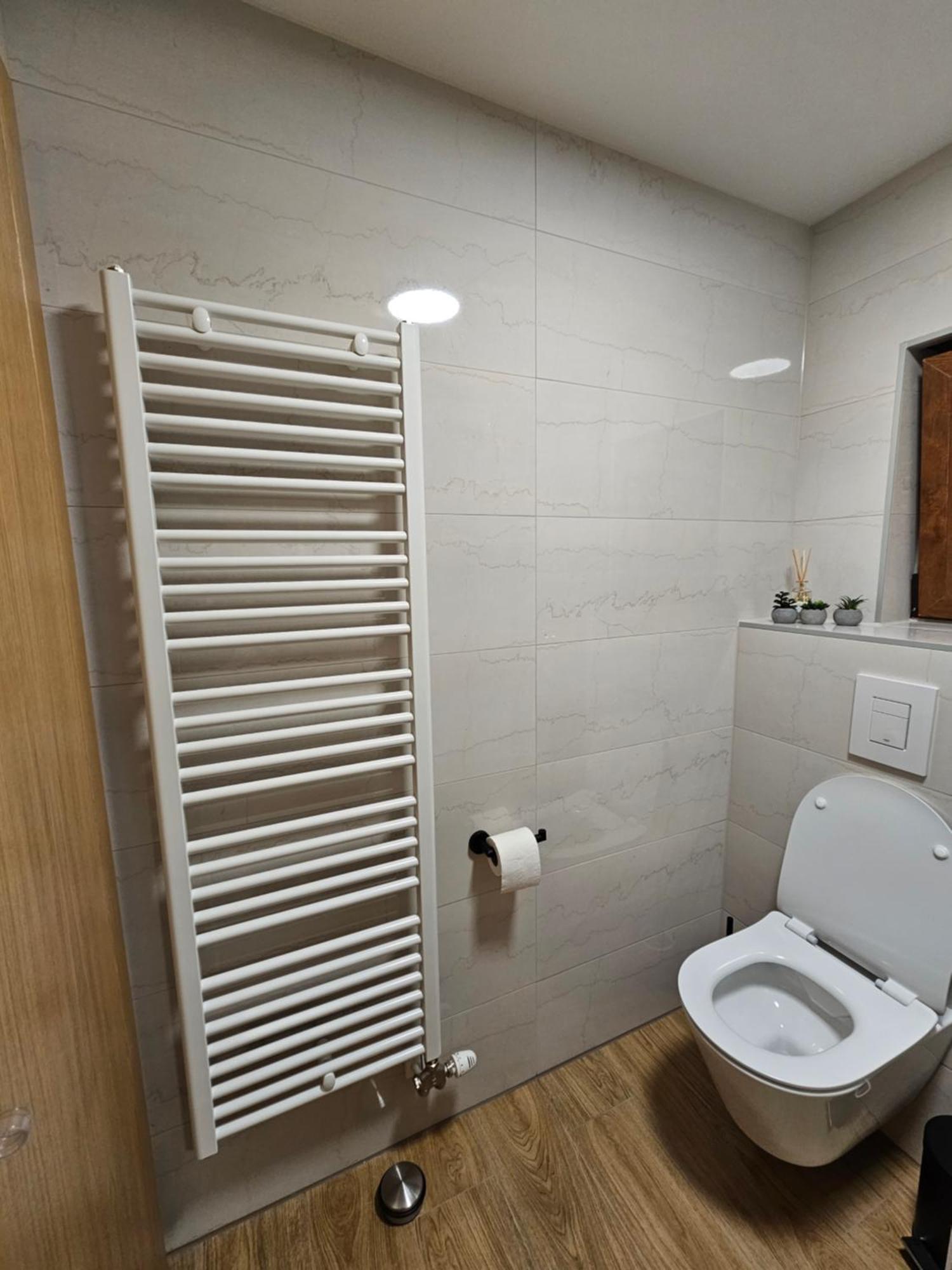Apartman Marin リヴノ エクステリア 写真